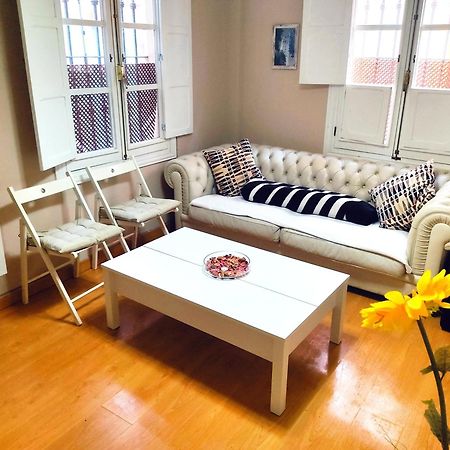 Apartamento En El Centro Para 4 Personas Σεβίλλη Εξωτερικό φωτογραφία